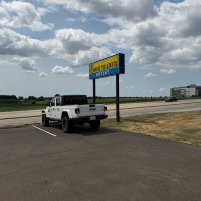 The Floor Trader sign in Loves Park, IL